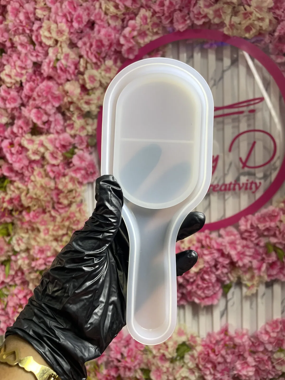 BRUSH MOLD