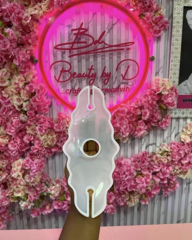 GLASS CUP HOLDER