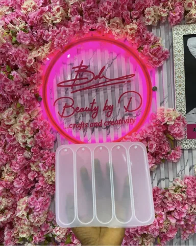 SET BOOKMARK MOLD photo 2