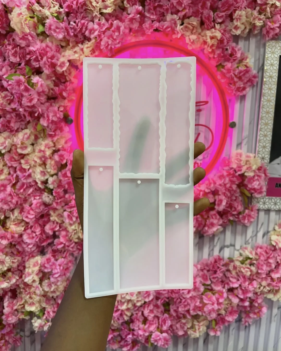 SET BOOKMARK MOLD